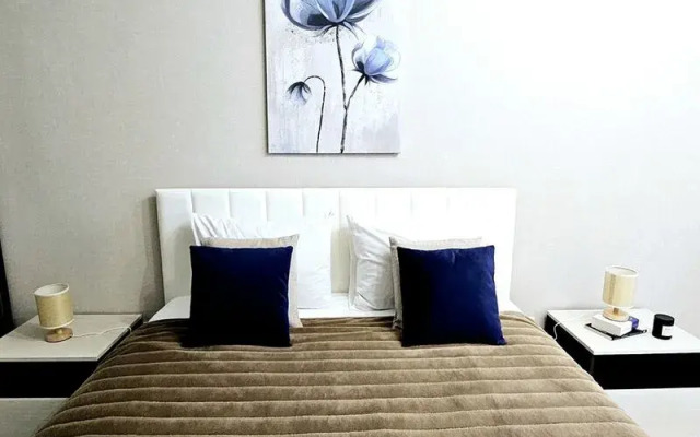 Неотель на пл. Ленина, д. 4