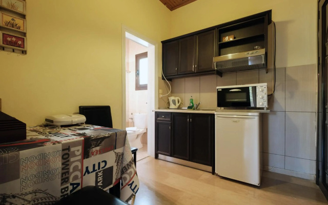 Erifili Apartments