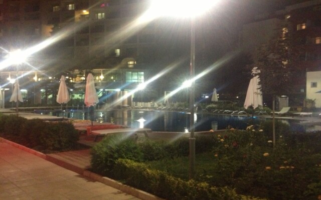 Apartments in Admiral Plaza Aparthotel