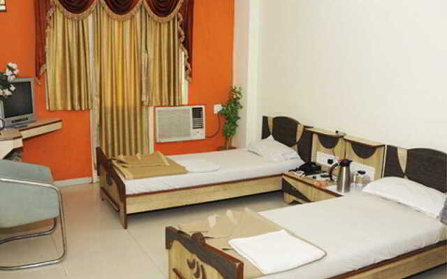 Hotel Neelkanth Inn