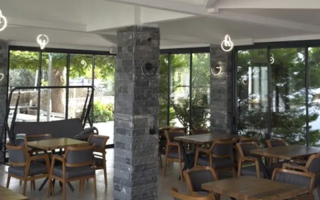 Arzu Otel