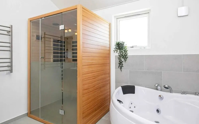 Modern Retreat With Spa - By Traum Ferienwohnungen