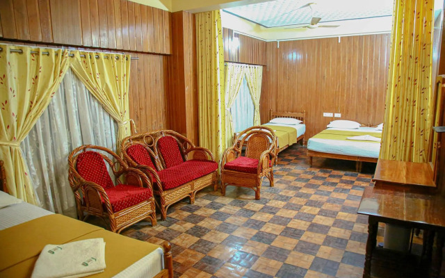 Lake Palace Family Resort Kumarakom