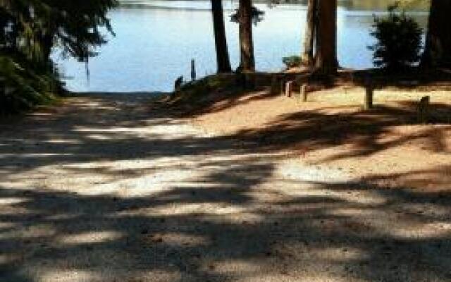 248 - Goss Lake Chalet