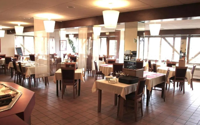 Kyriad Hotel Blois Sud Hotel