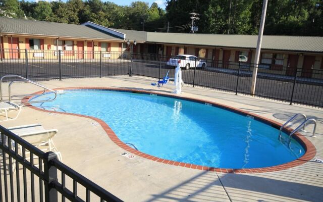 Holiday Terrace Motel