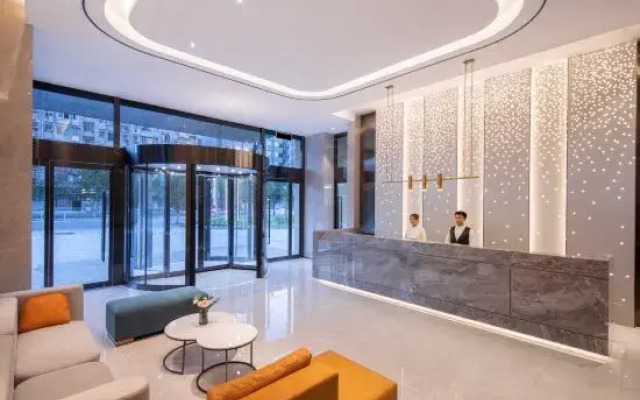 Orange Hotel