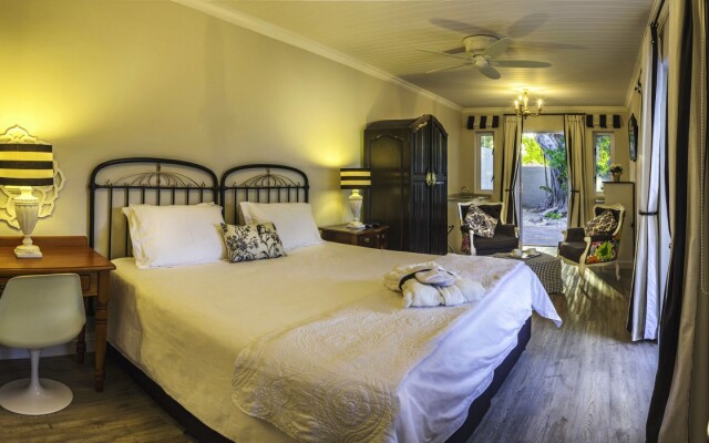 Bright on 5th Guest House