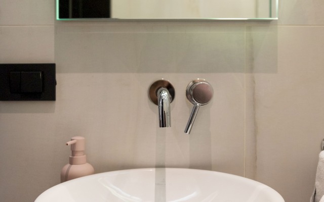 Modern studio apt near Croatian National Theater