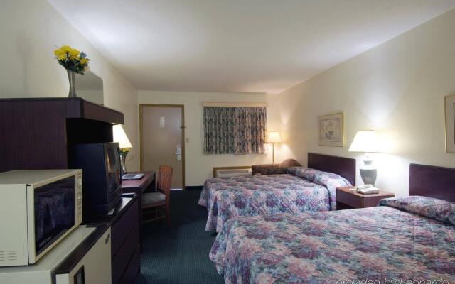 Americas Best Value Inn-Columbus/North