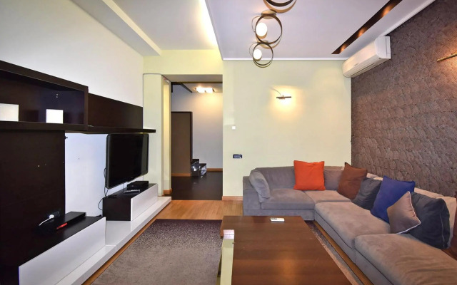Teryan street, 3 bedrooms Luxury, Duplex apartment TT444