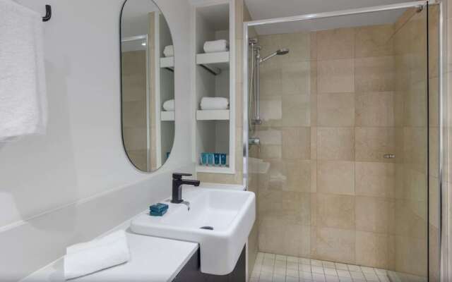 Sydney Suites