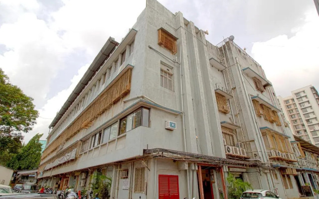 Hotel West Inn by OYO Rooms