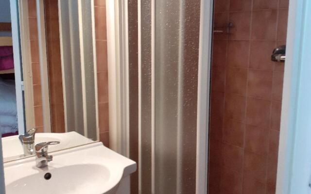 Studio Enchastrayes, 1 pièce, 4 personnes - FR-1-165A-114