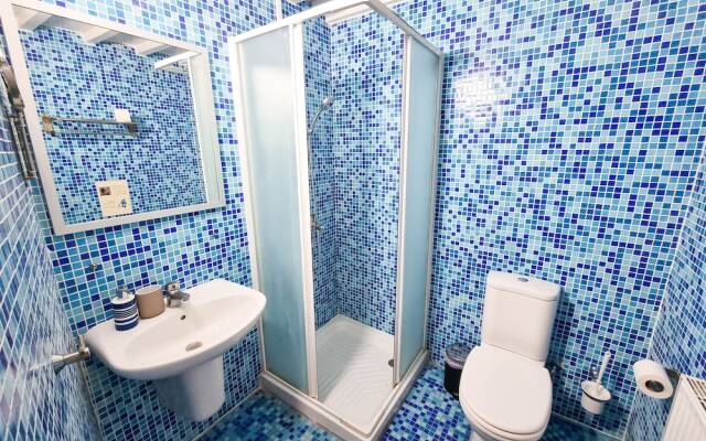 Traditional Village Pool Apartment