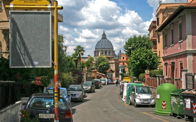 Vatican Stemar House