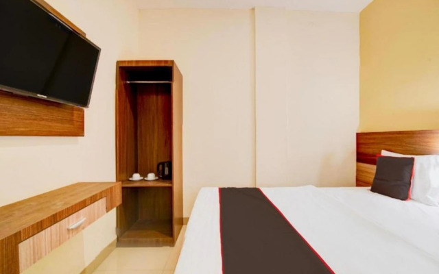 Capital O Pusat Kota Pekanbaru Near Mall Living World Formerly Radja Homestay