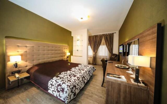 Hotel Çarshia e Jupave