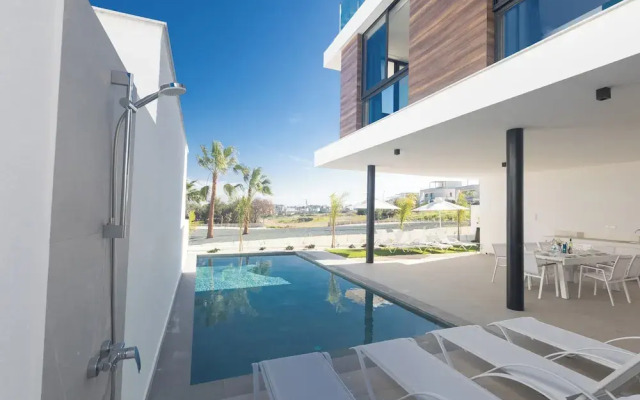 Protaras Aqua Pearl Villa Aq10 With Pool Heating