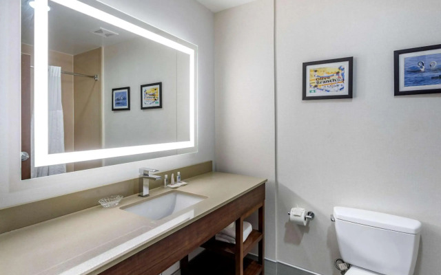 Comfort Suites Olive Branch - Memphis South