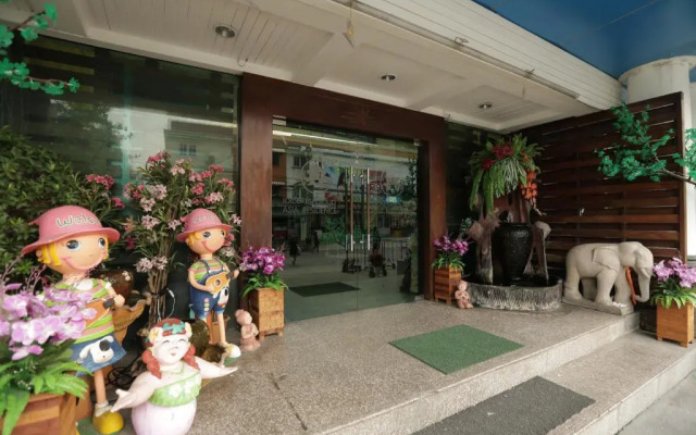 Asia Residence 14 Bangkapi