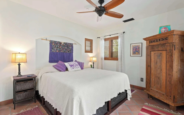 Casa de Lujo - Spanish Seaside Retreat