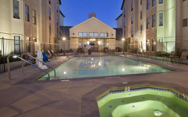 Hampton Inn & Suites El Paso-Airport