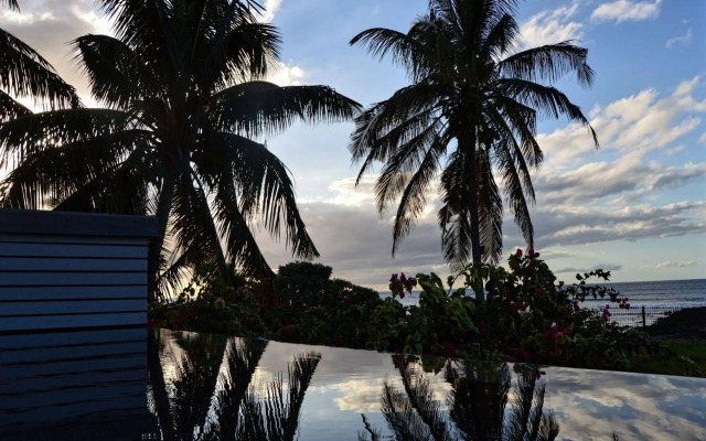 Pointe aux Cannonier Luxury Apartments