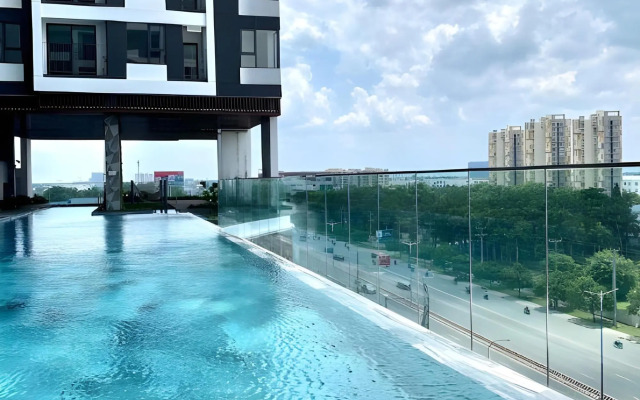 The Emerald Golf View