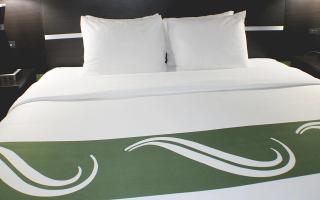 Quality Inn & Suites Bedford West