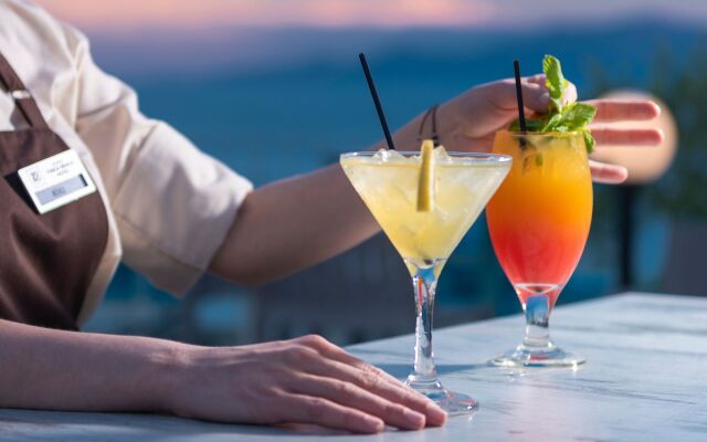 Отель Bomo Tosca Beach