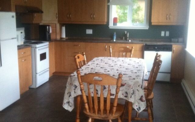 Chalet au Lac Trois-Saumons