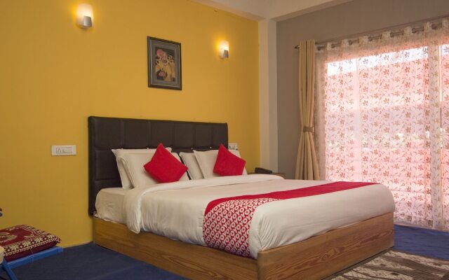 OYO 23353 Hidden Gem Residency