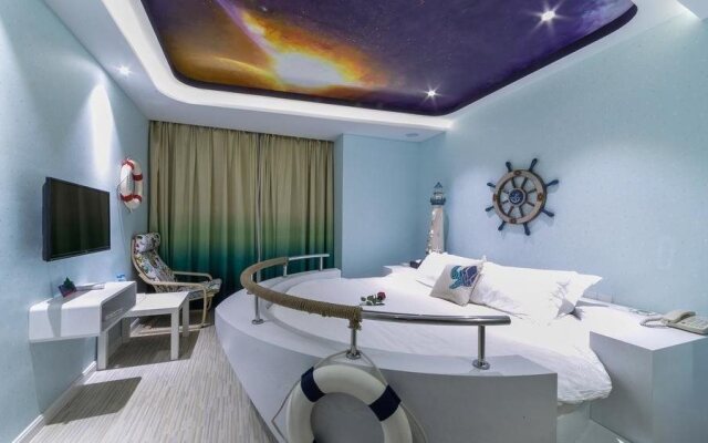 Hangzhou Days Hou Theme Hotel