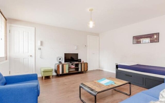 Mystay Hemans Street