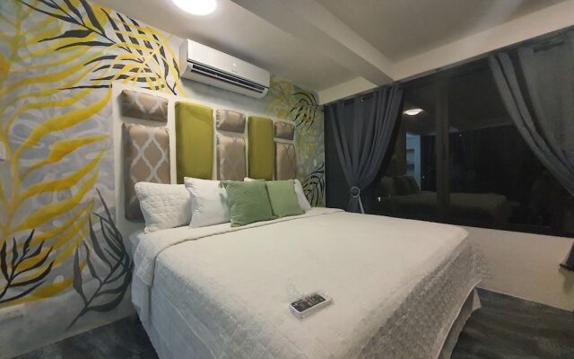 Hotel Maya Jade