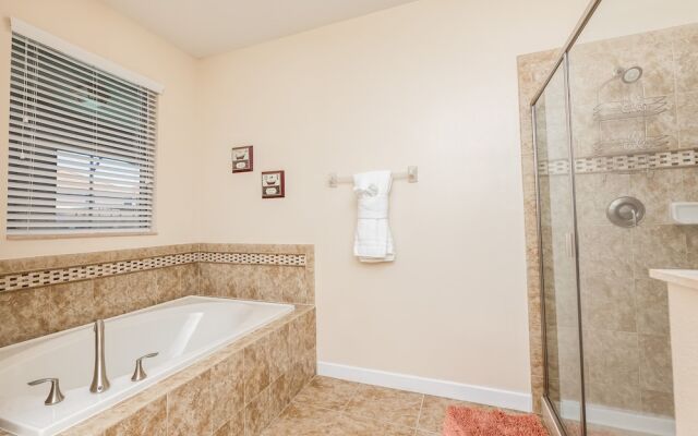 1440cg 7 Bedroom Home