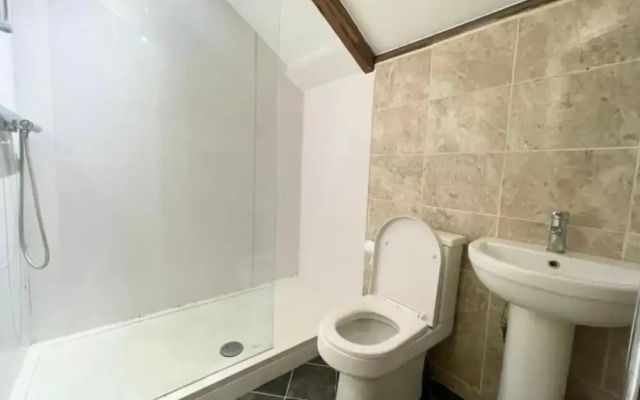 City Centre 2bed Apartment Wi-fi Parking