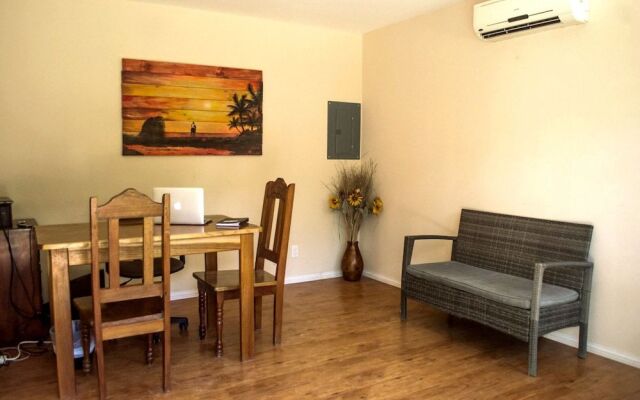 Hostel Dos Monos