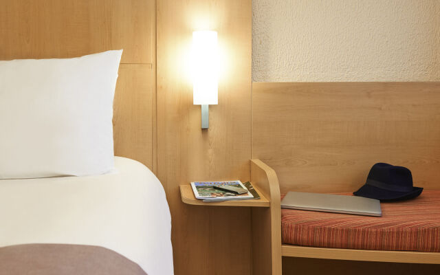 ibis Cardiff Gate - International Business Park