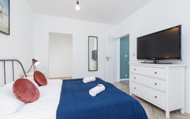 Premium Apartment Ludwinowska by Renters