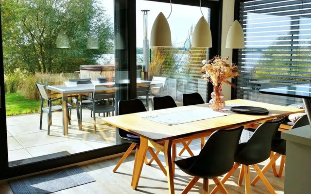 Holiday House House on Muhlfeldsee