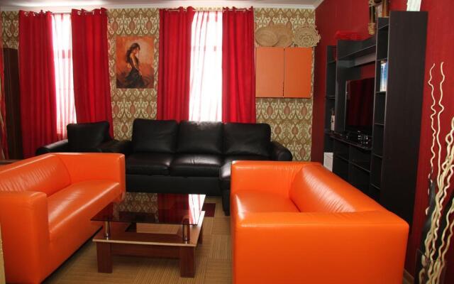 Дворик на Ямской