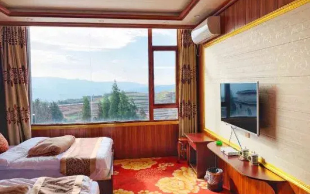 Red Clay People's Hotel