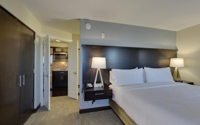 Staybridge Suites Madison - Fitchburg by IHG