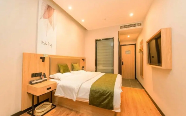 GreenTree Inn Nanjing Lukou Airport