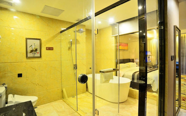 Liang Fan Holiday Inn
