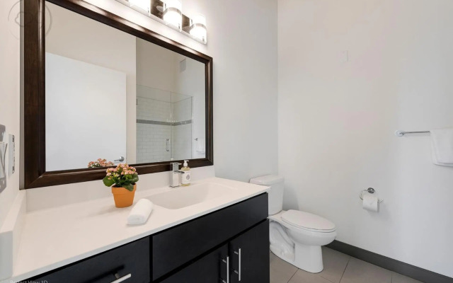 Cloud9 - West Loop Gate at JeffJack