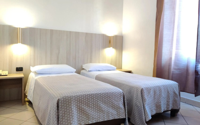 Hotel Mondial