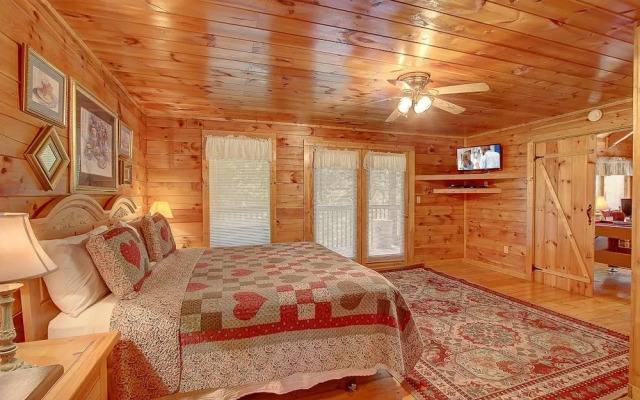 Buttercup 1 Bedroom 1 Bathroom Cabin